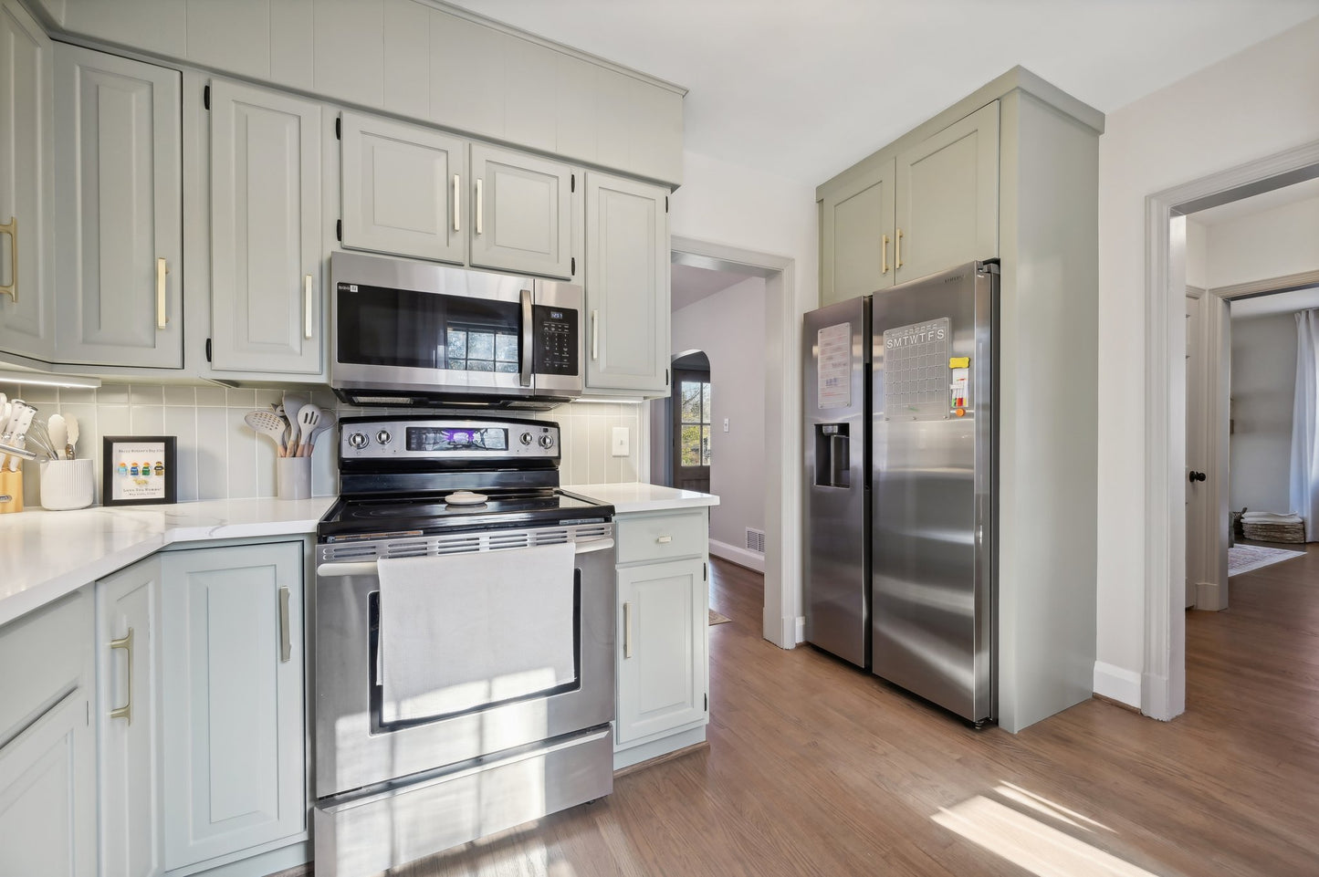 Cute Cottage - Edmondson Kitchen